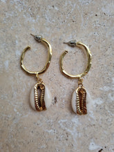 Load image into Gallery viewer, Oasis Earrings
