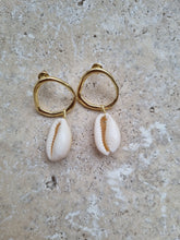 Load image into Gallery viewer, Lanai Earrings
